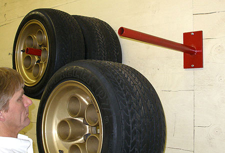 Auto Dolly Wheel Hanger Auto Dolly Wheel Hanger